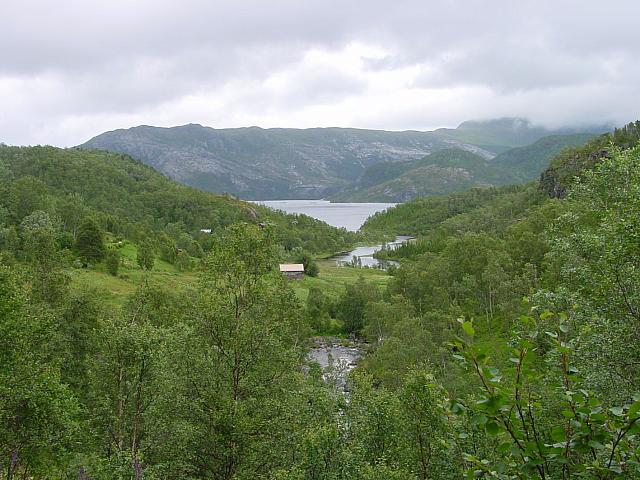 Søevika og Valnesvatnet