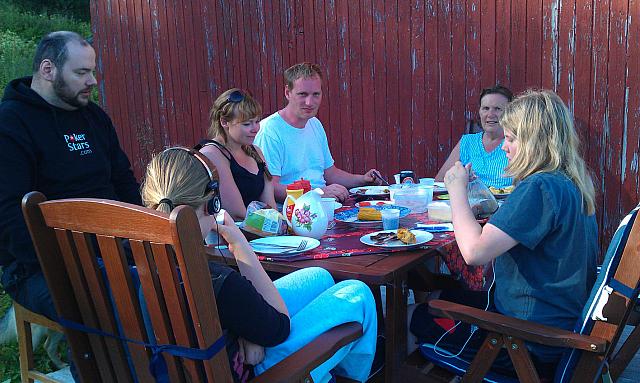 Mange fine måltider på terrassen
