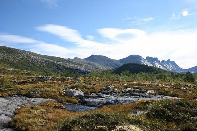 Opp mot Falkflågtinnan