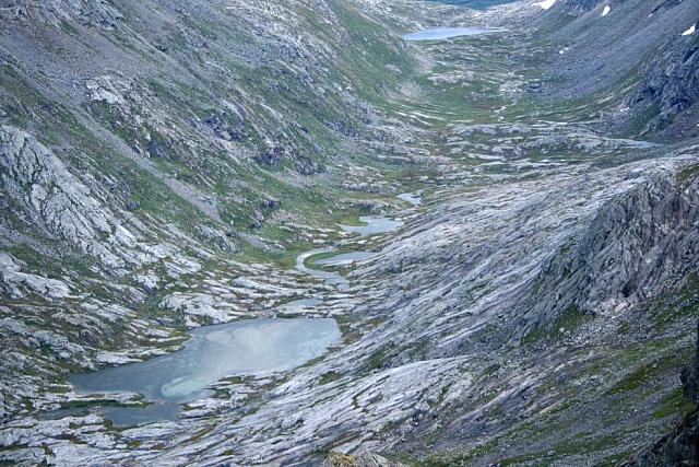 Åselidalen, med Skarvatnet innerst