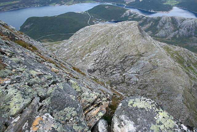 Nordsiden av toppen