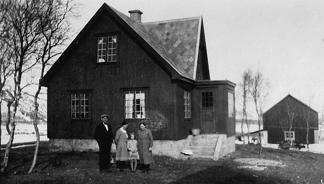 HusOgFolkMenHvorOgHvem