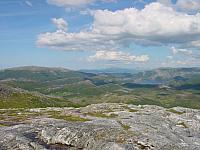 Utsikt mot nord, over Rylen og Valnesvatnet, fra Skålfjellet